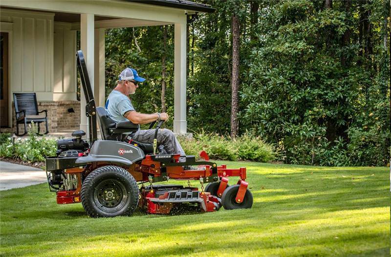 Lazer Z® S-Series Riding Mowers