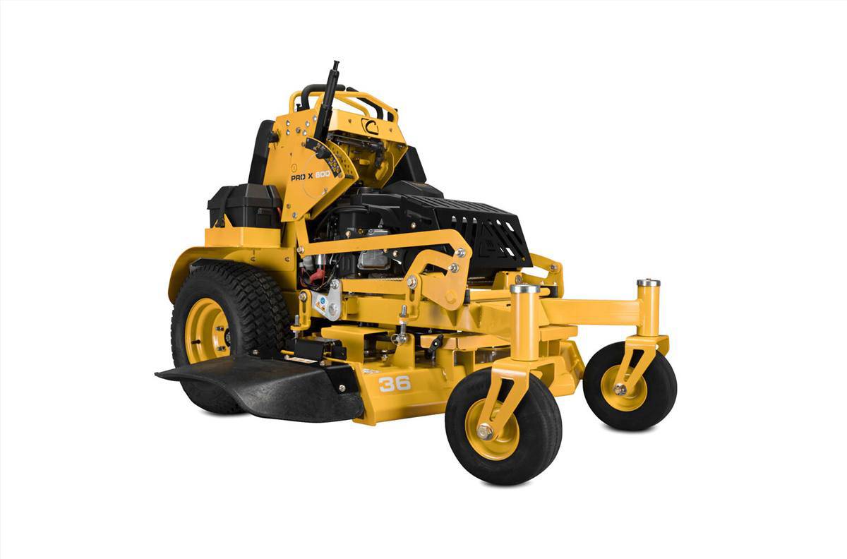 2025 Cub Cadet PRO X 636