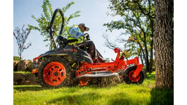 zero turn lawn mower